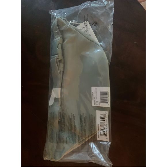 NWT Beis Sport Pack Crossbody Bag in Blue Gray Slate - Picture 6 of 8